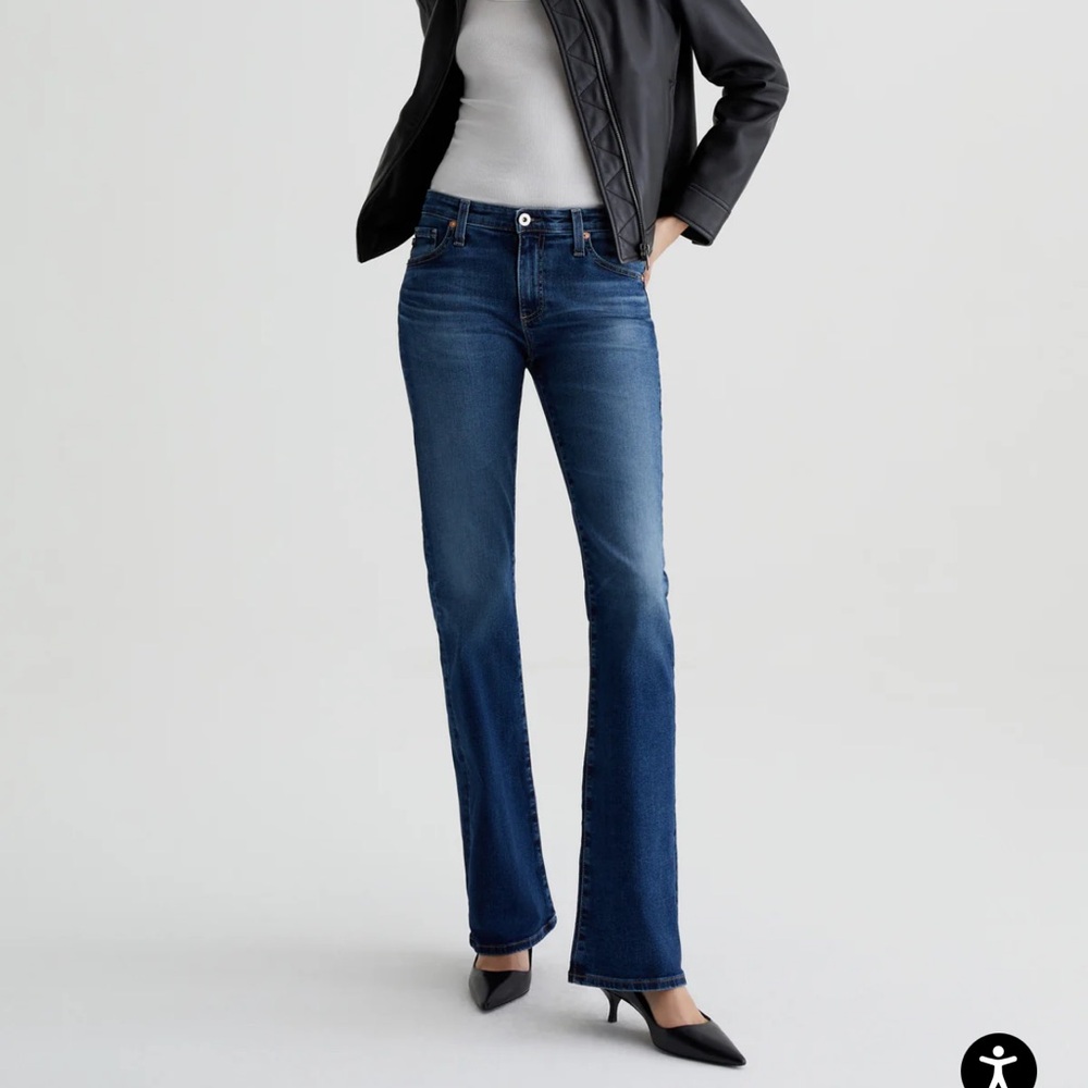 AG The Angel Bootcut Jean size 25